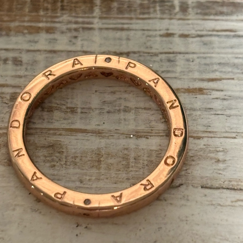 Pandora rose gold stackable ring